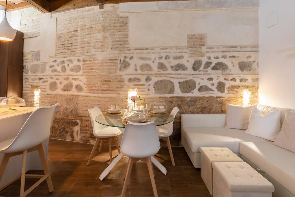 Apartamentos Boutique Hya Толедо Екстериор снимка